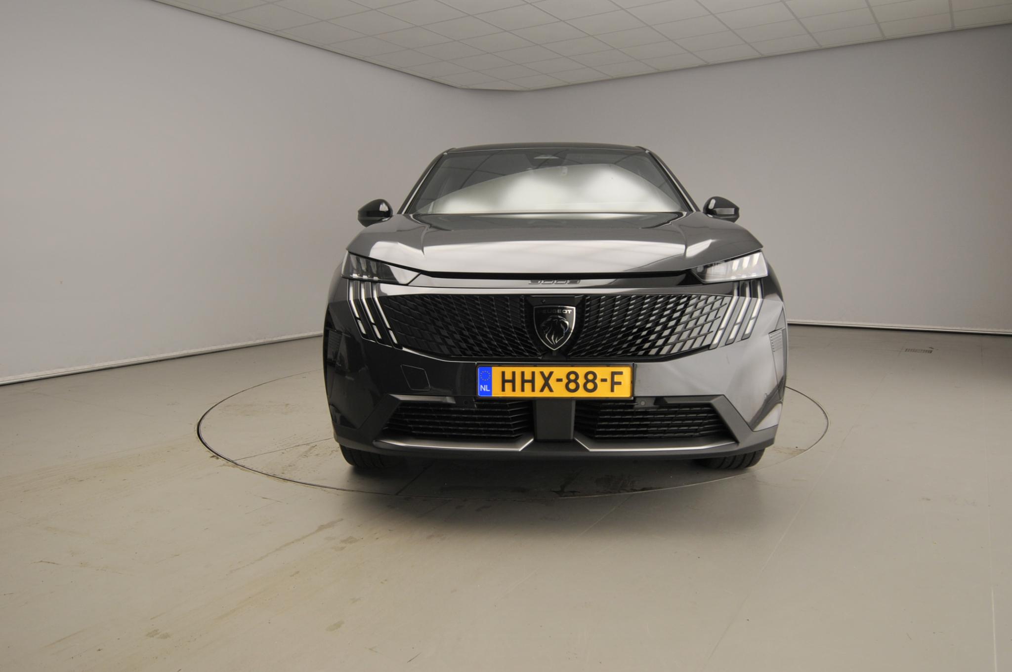 Peugeot 3008 1.2 Hybrid 136 GT - Bild 5