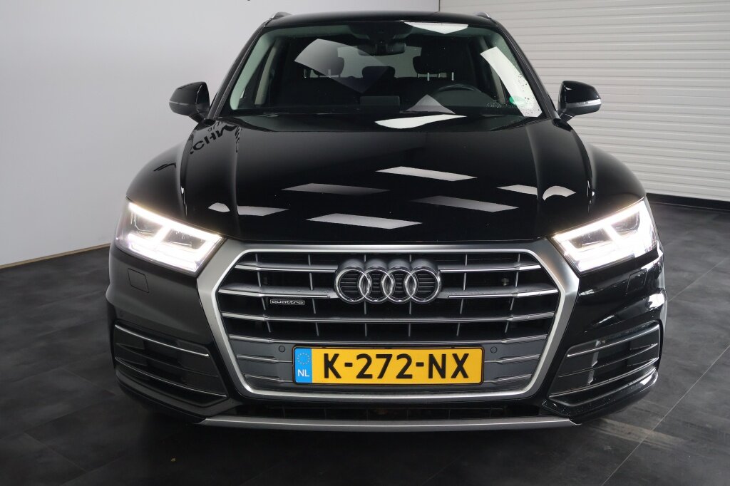 Audi Q5 35 TDI Quattro | Trekhaak | Stoelverwarming | Standkachel | LED - Afbeelding 5