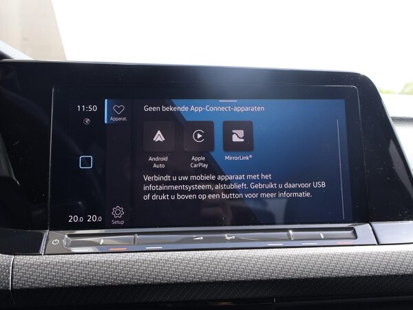 Apple Carplay/Android Auto