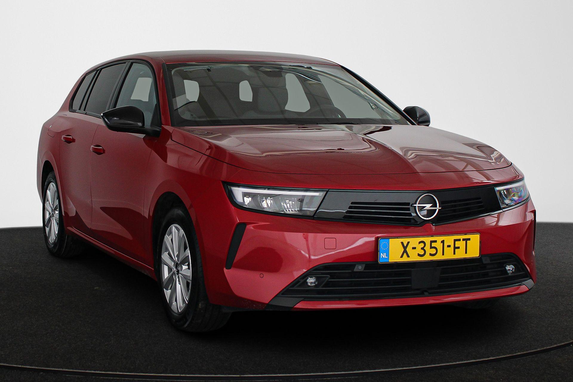 Opel Astra Sports Tourer 1.2 Level 2 - Afbeelding 2