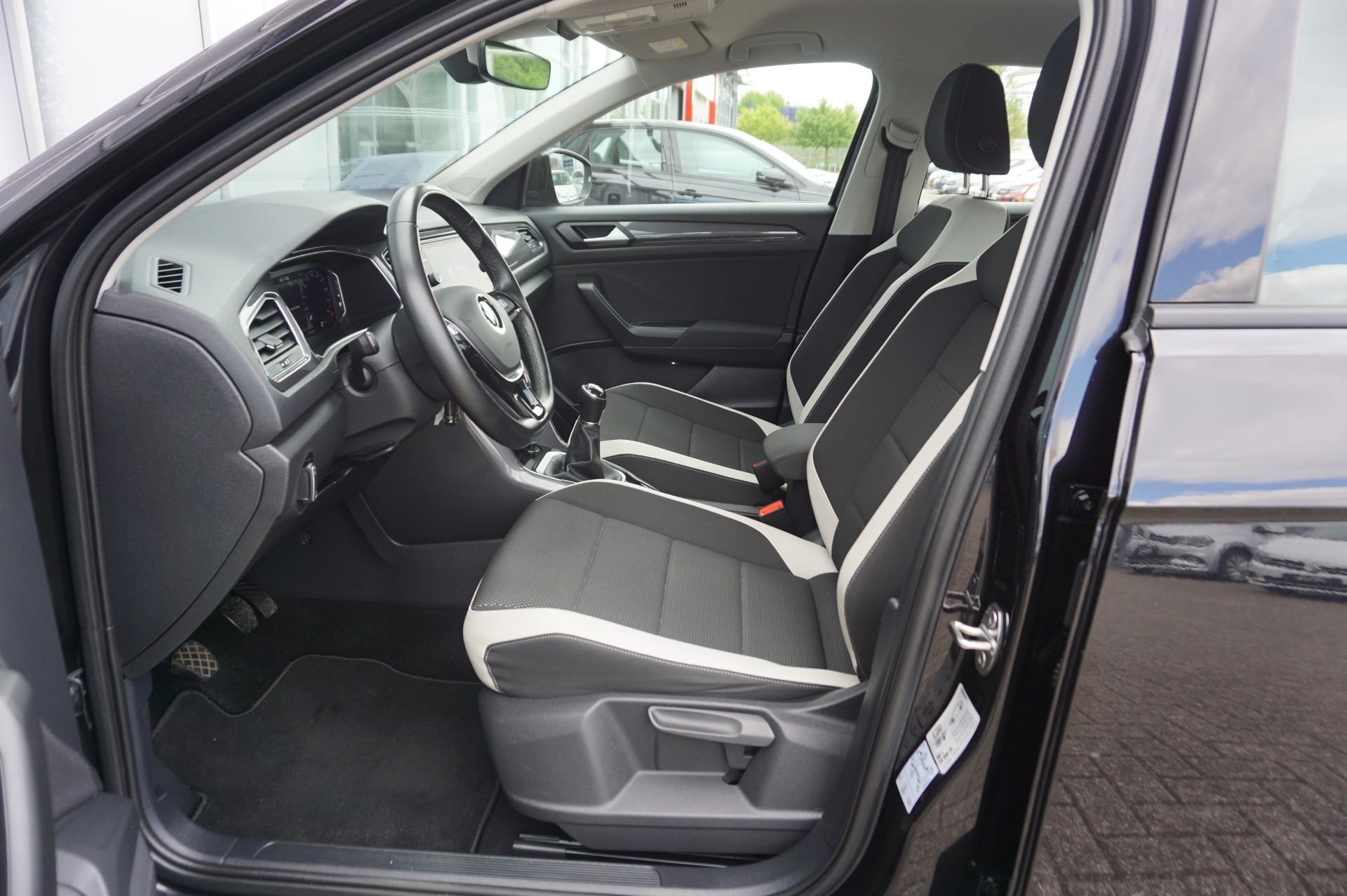 Volkswagen T-Roc 1.5 TSI 150pk Sport - Afbeelding 4