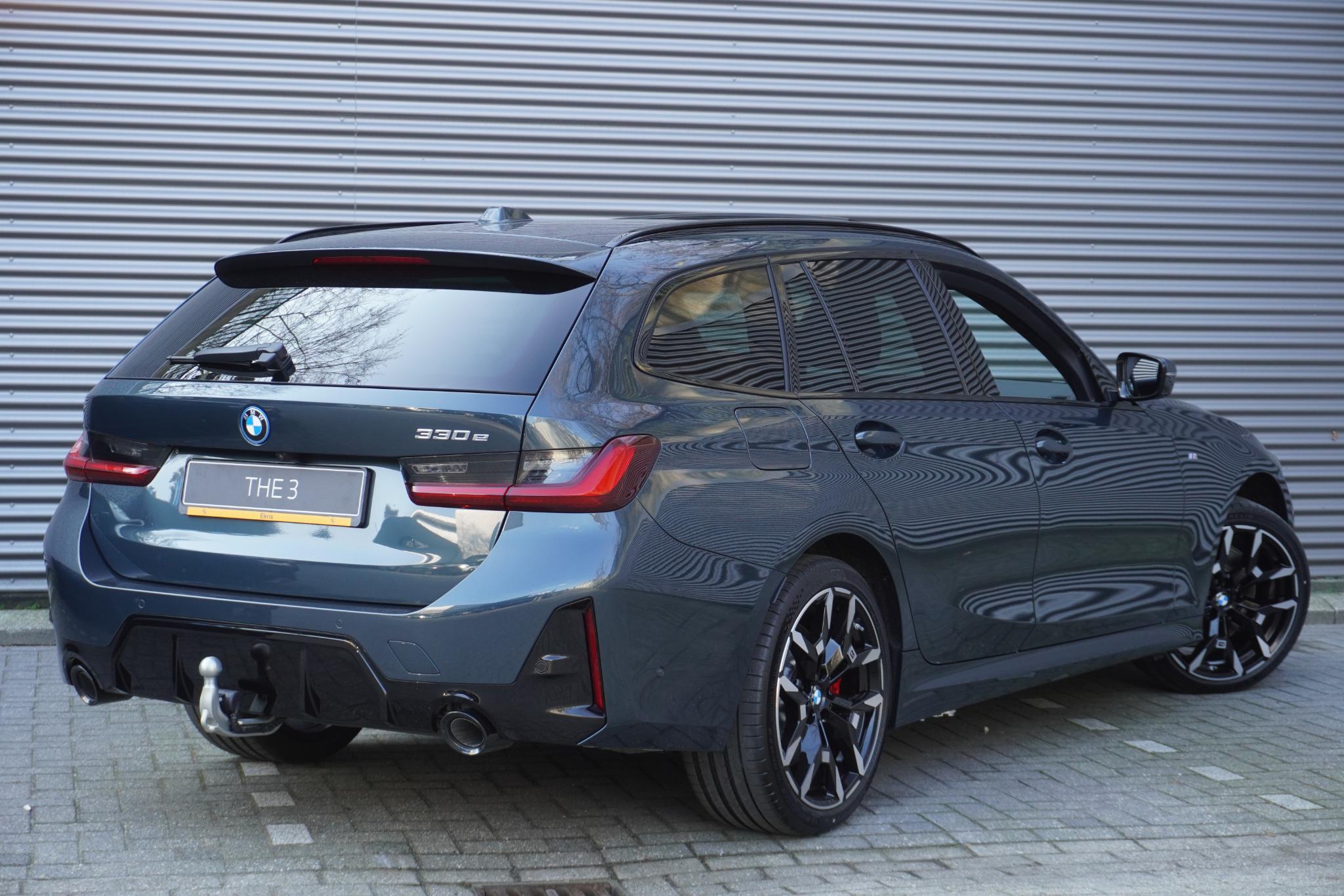 BMW 3 Serie 330e Touring - Afbeelding 4