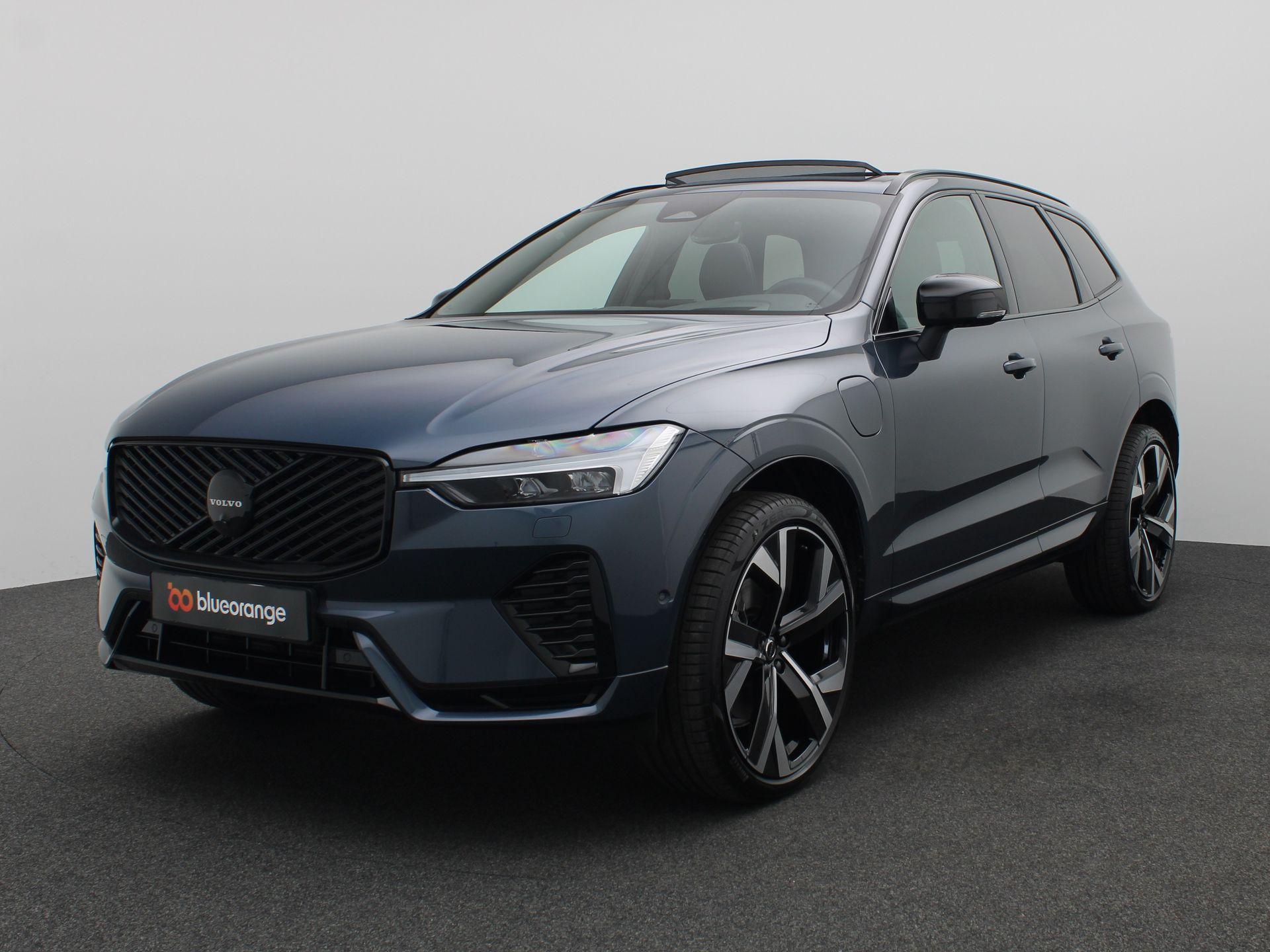 Volvo XC60 2.0 T6 Plug-in hybrid AWD Plus Black Edition 350PK