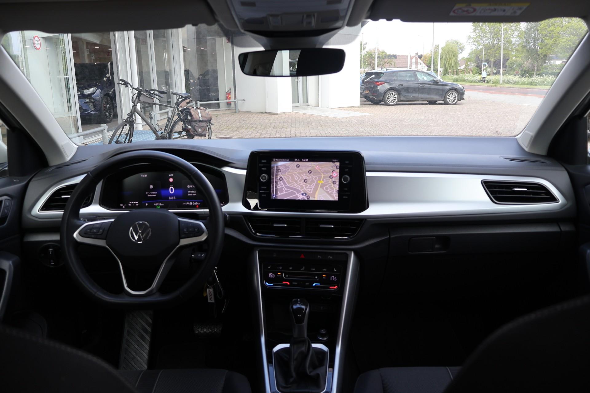 Volkswagen T-Roc 1.5 TSI 150pk Life Business - Afbeelding 5