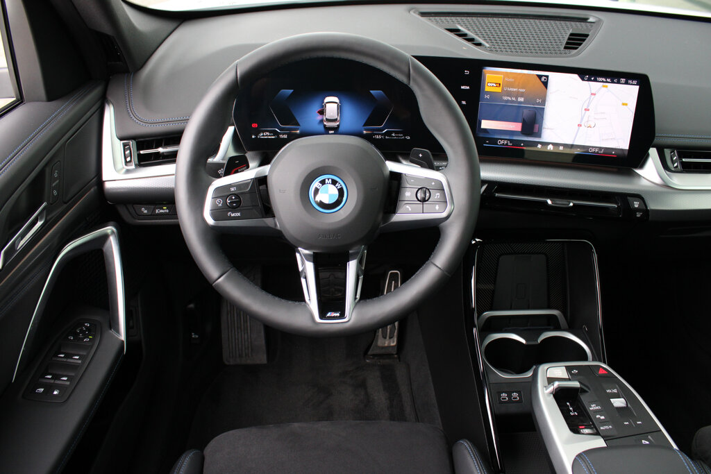 BMW X1 12