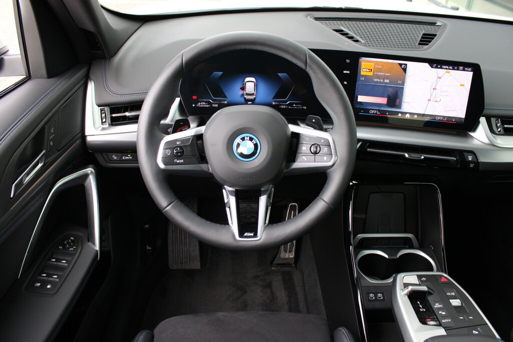 BMW X1 13