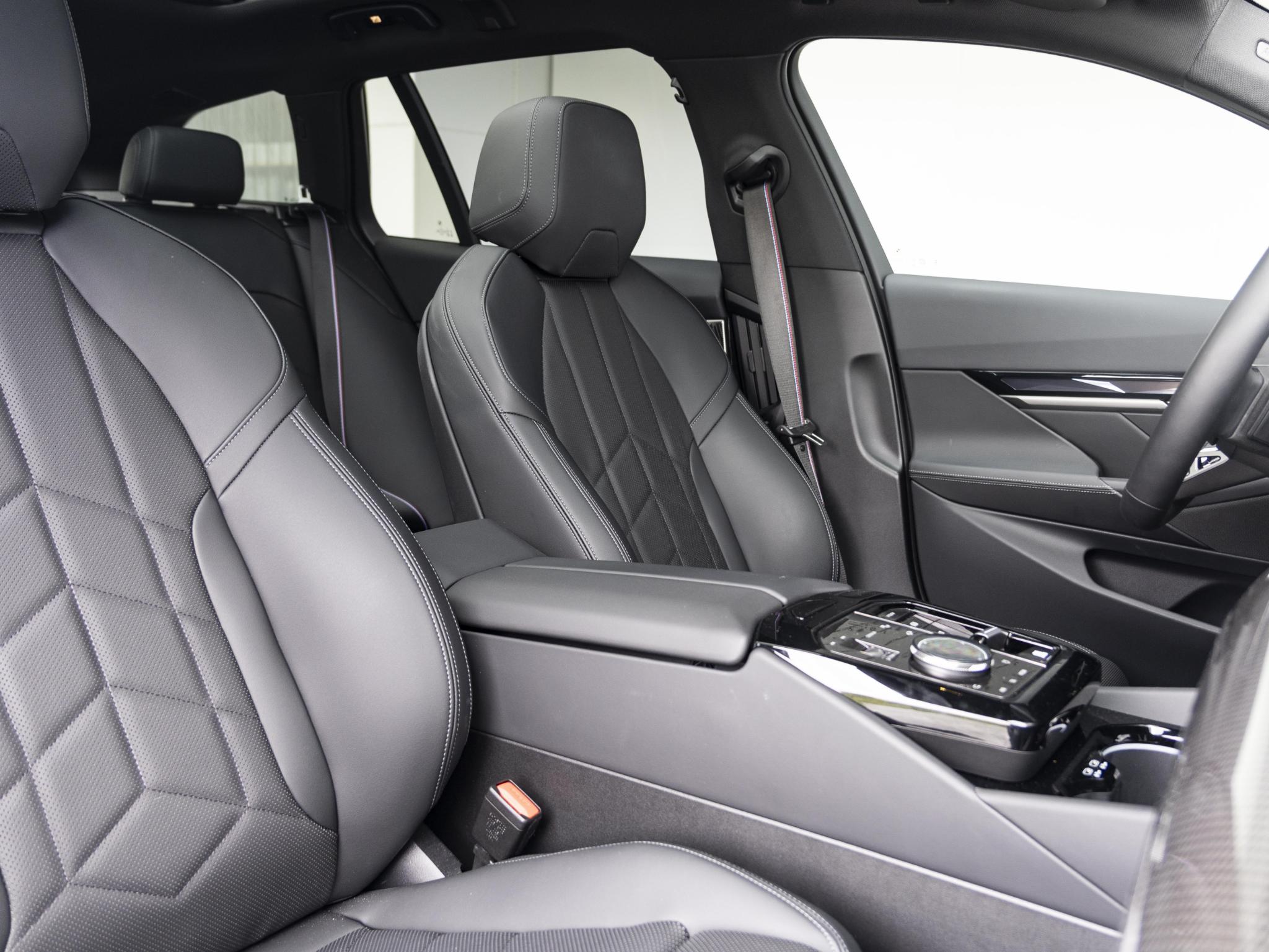 BMW 5 Serie Touring 530e - Afbeelding 4