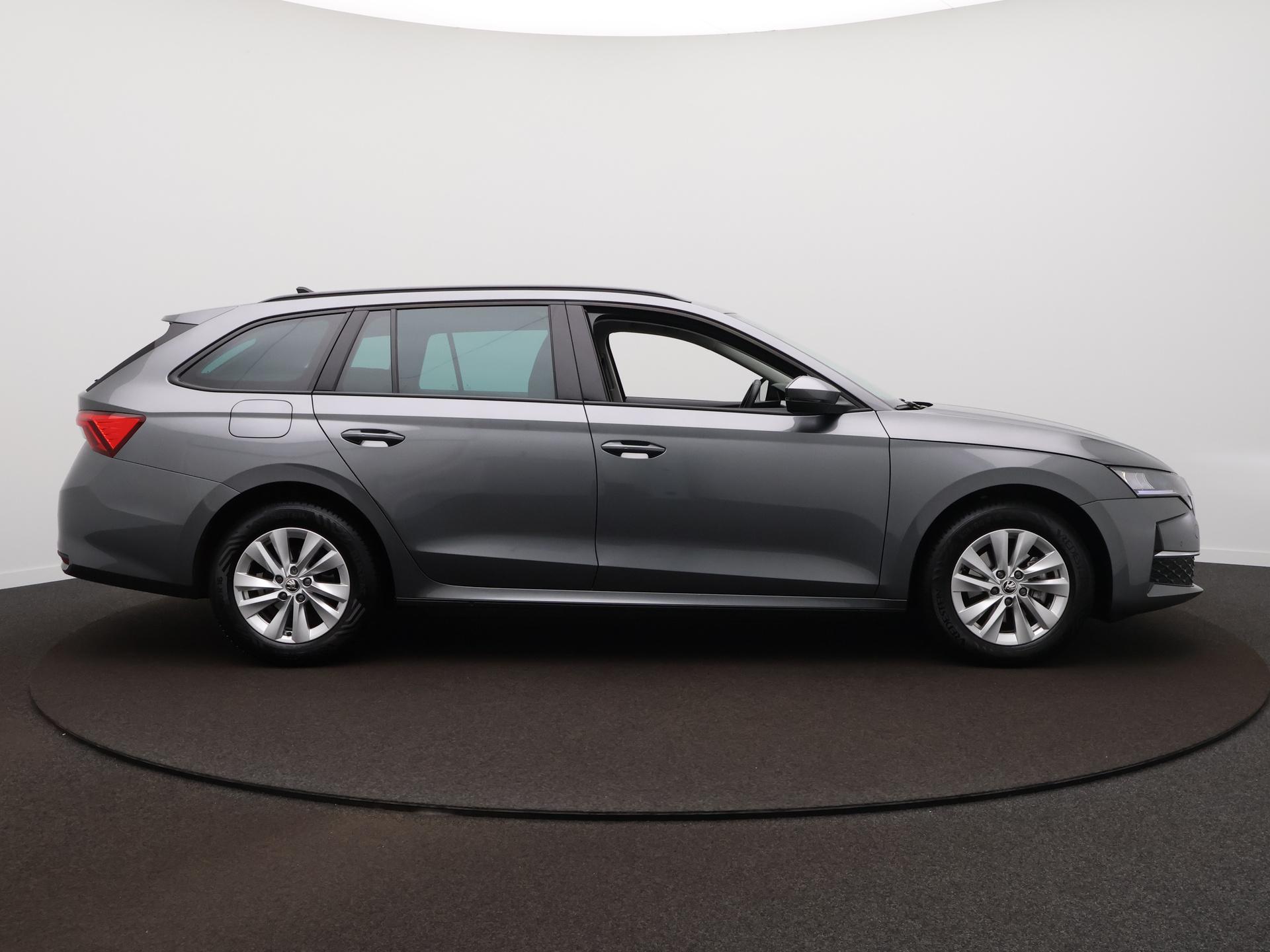Skoda Octavia Combi 1.5 TSI First Edition - Afbeelding 4