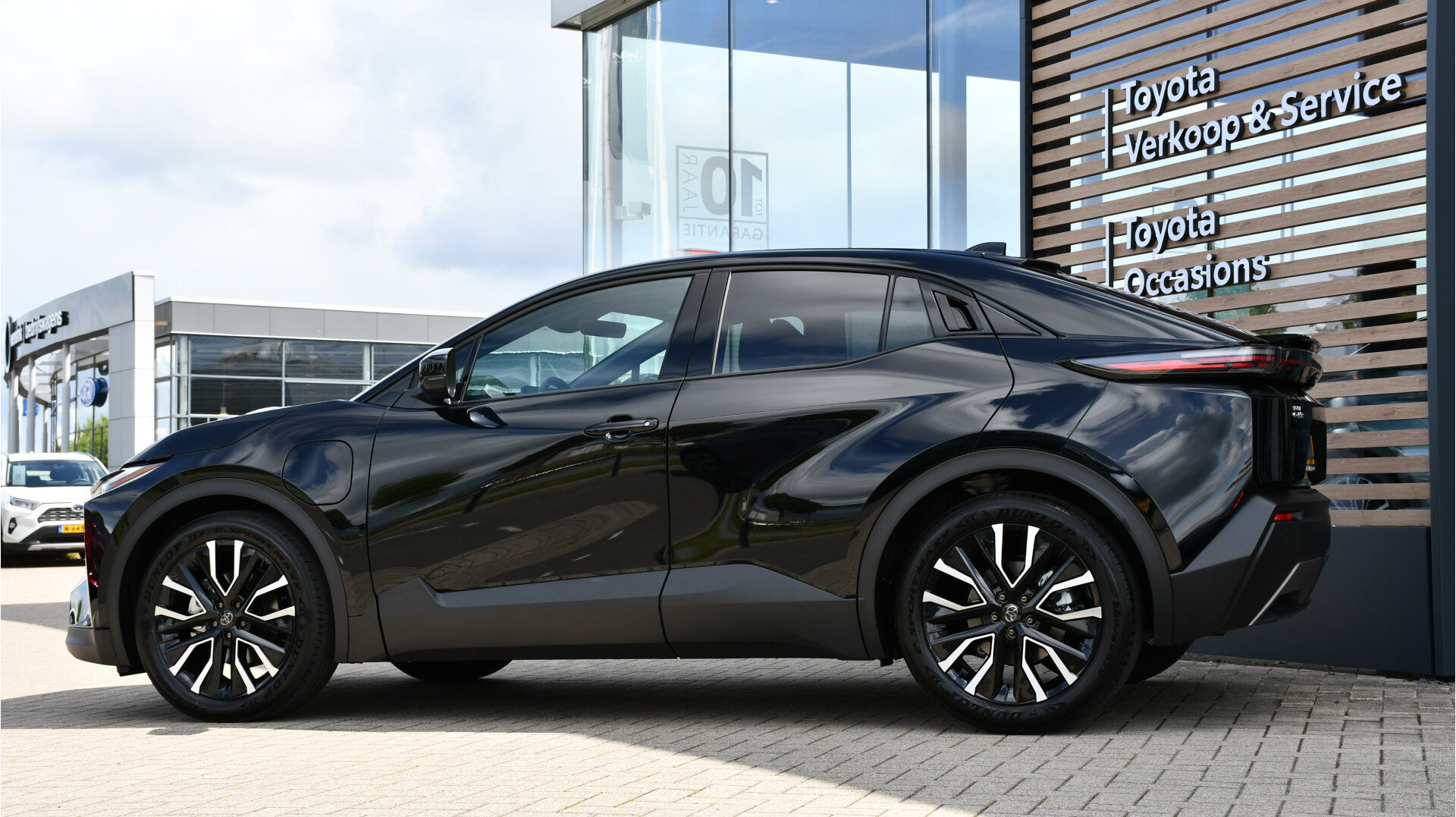 Toyota C-HR+ First Edition 77 kWh automaat 224pk - Afbeelding 3