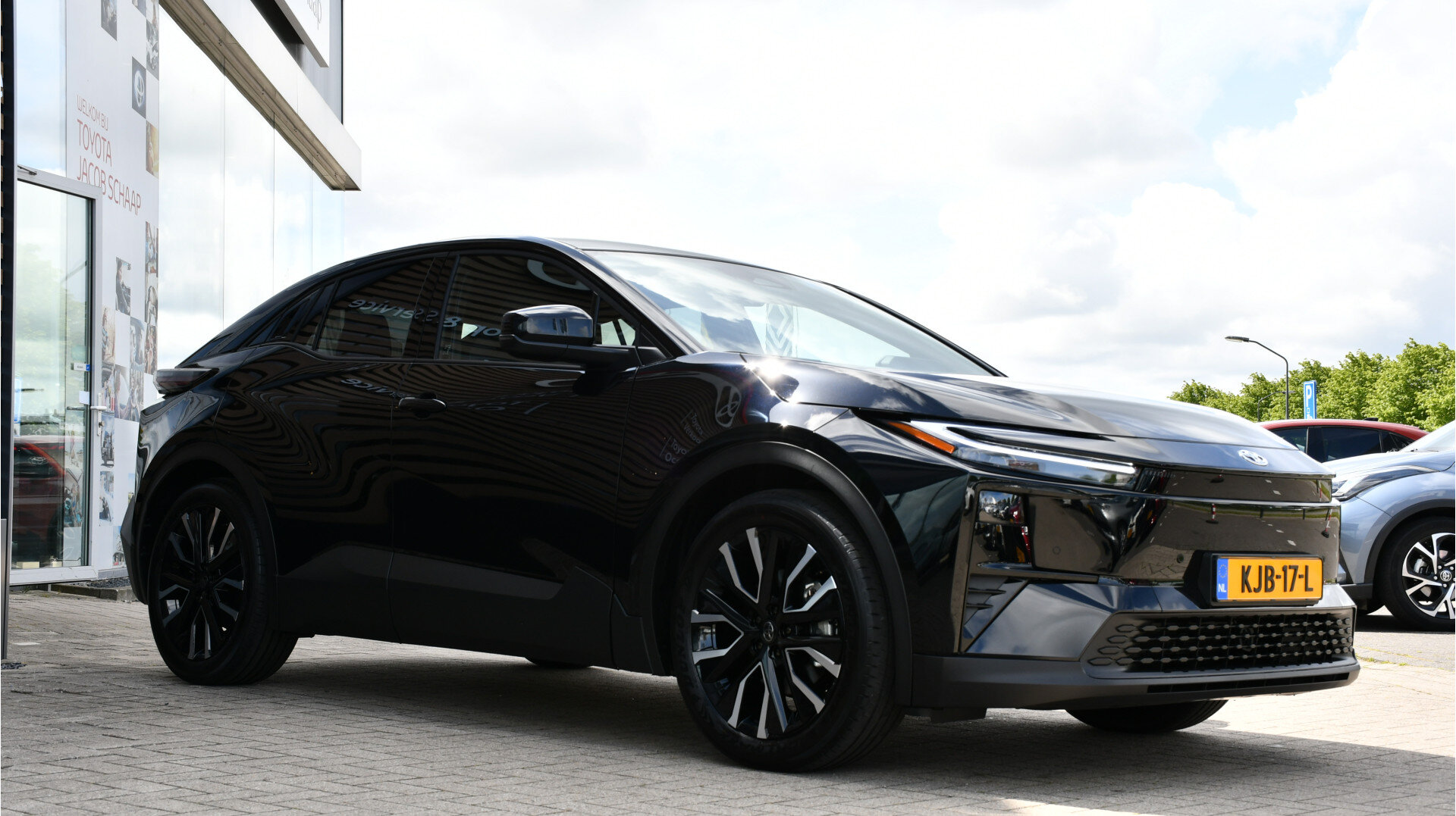 Toyota C-HR+ First Edition 77 kWh automaat 224pk - Afbeelding 4