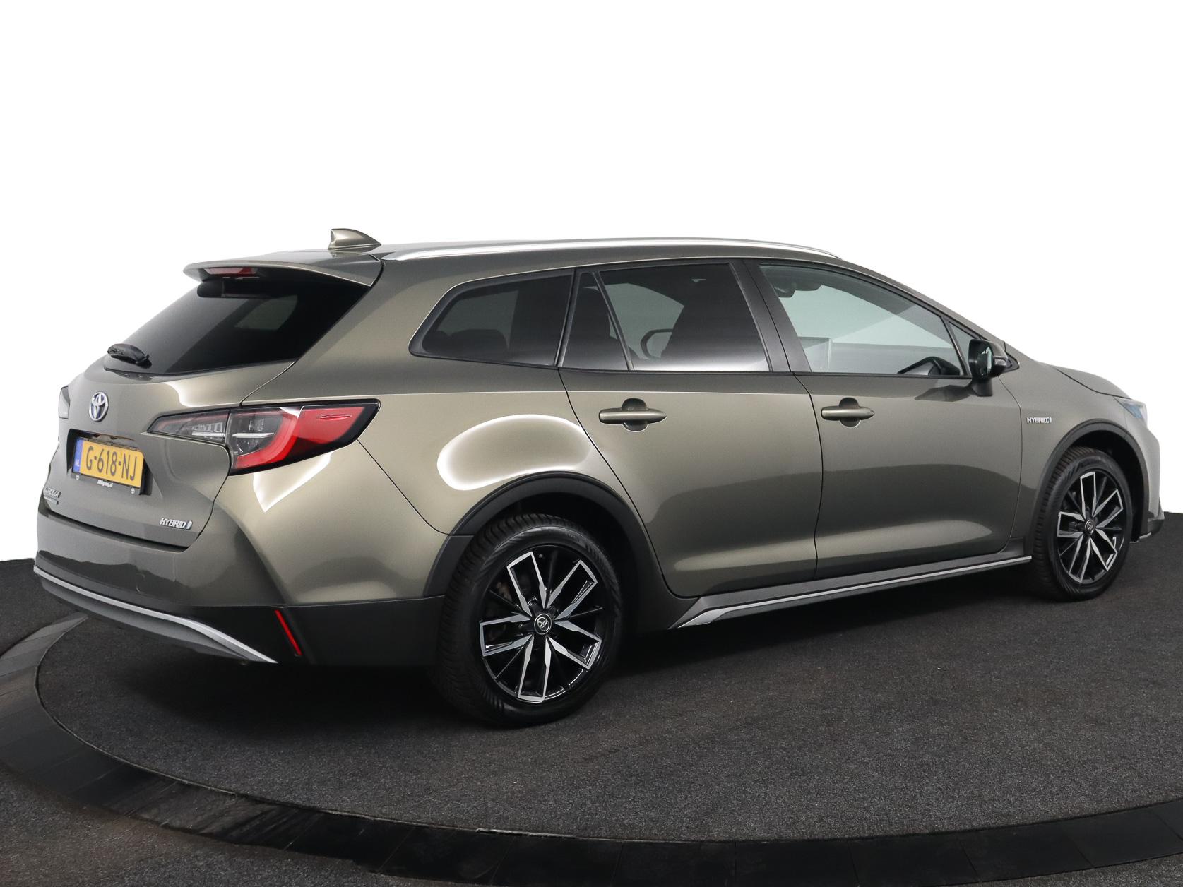 Toyota Corolla Touring Sports 1.8 Hybrid Trek - Afbeelding 2