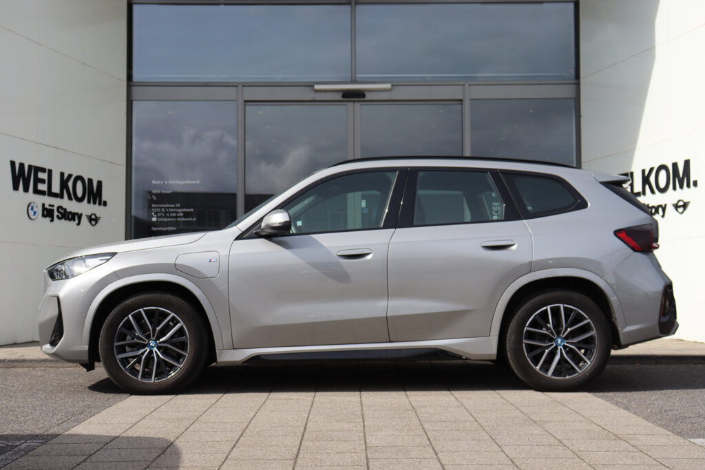 BMW X1 7