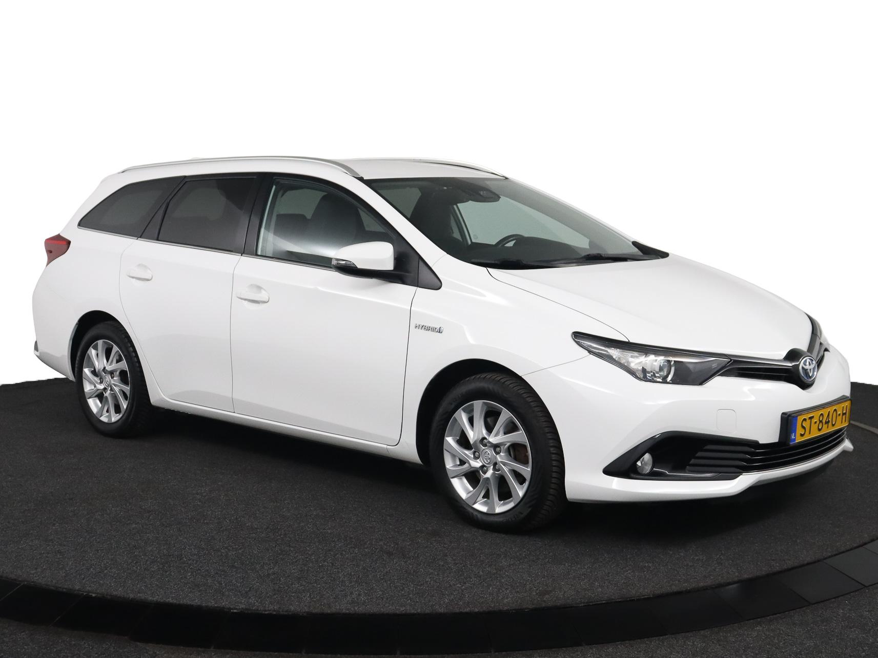 Toyota Auris Touring Sports 1.8 Hybrid Dynamic Go - Afbeelding 3