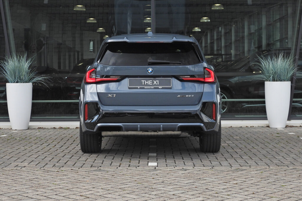 BMW X1 27