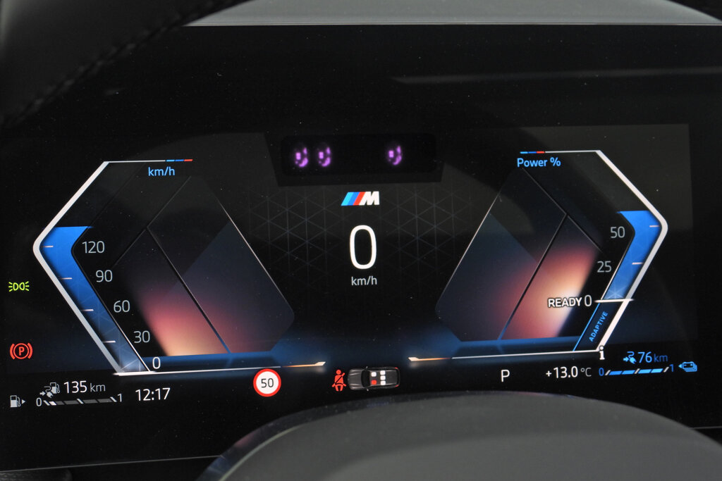 BMW X1 43