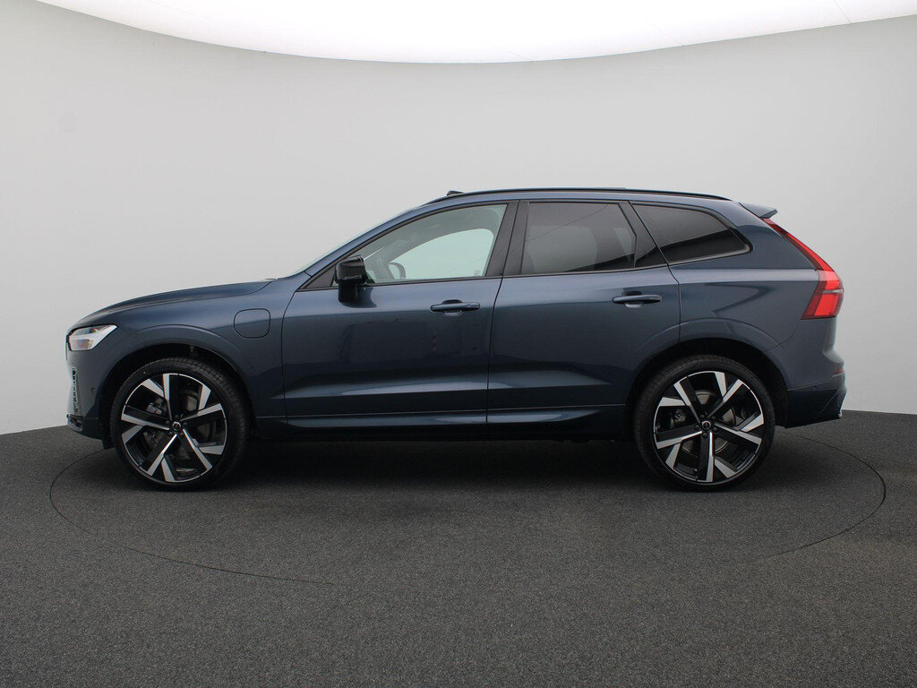Volvo XC60 2.0 T6 Plug-in hybrid AWD Plus Black Edition 350PK Panoramadak,  - Obraz 3