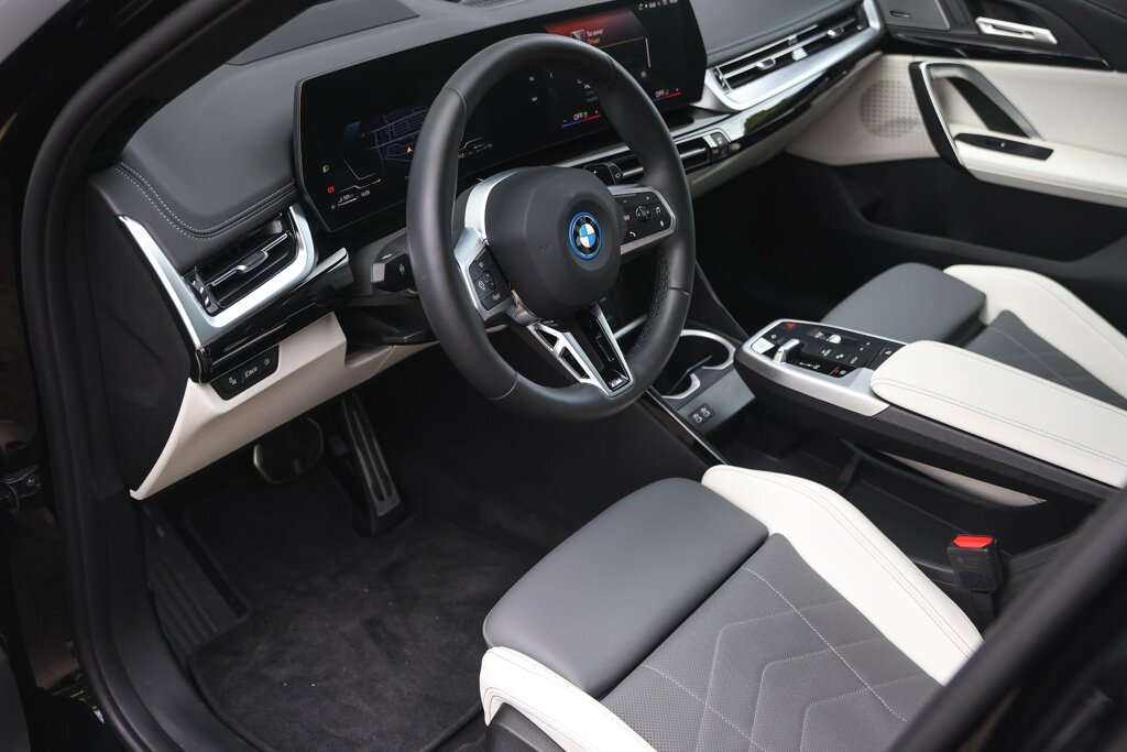 BMW X1 11