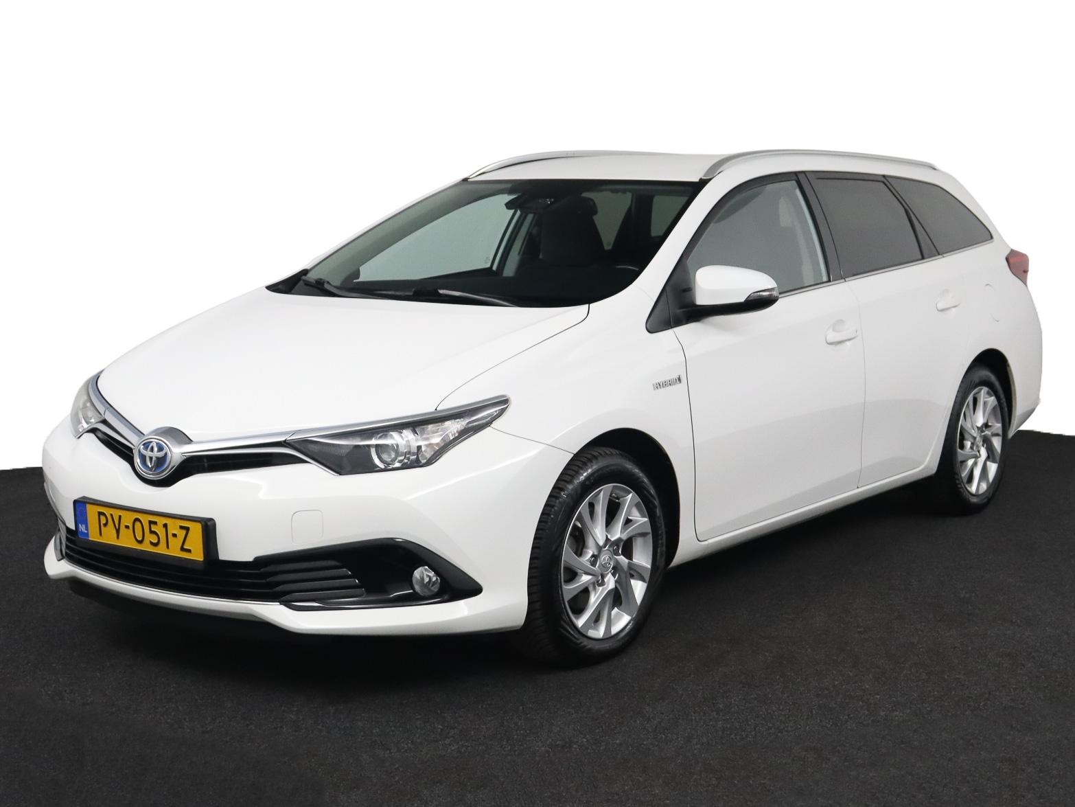 Toyota Auris Touring Sports 1.8 Hybrid Dynamic Go
