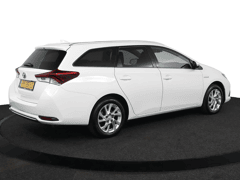 Toyota Auris Touring Sports 1.8 Hybrid Dynamic Go - Afbeelding 2