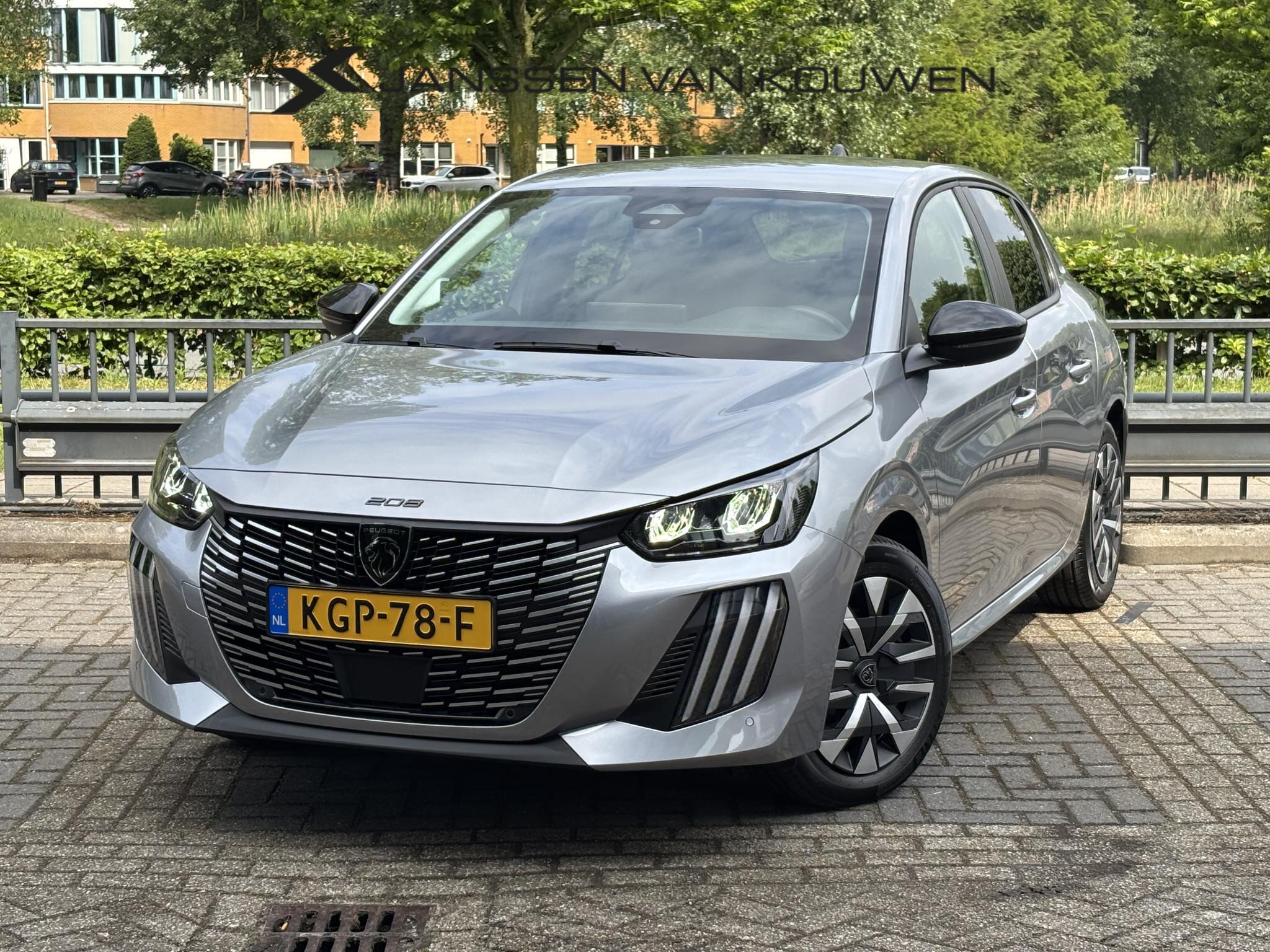 Peugeot 208 1.2 Hybrid 110 e-DCS6
