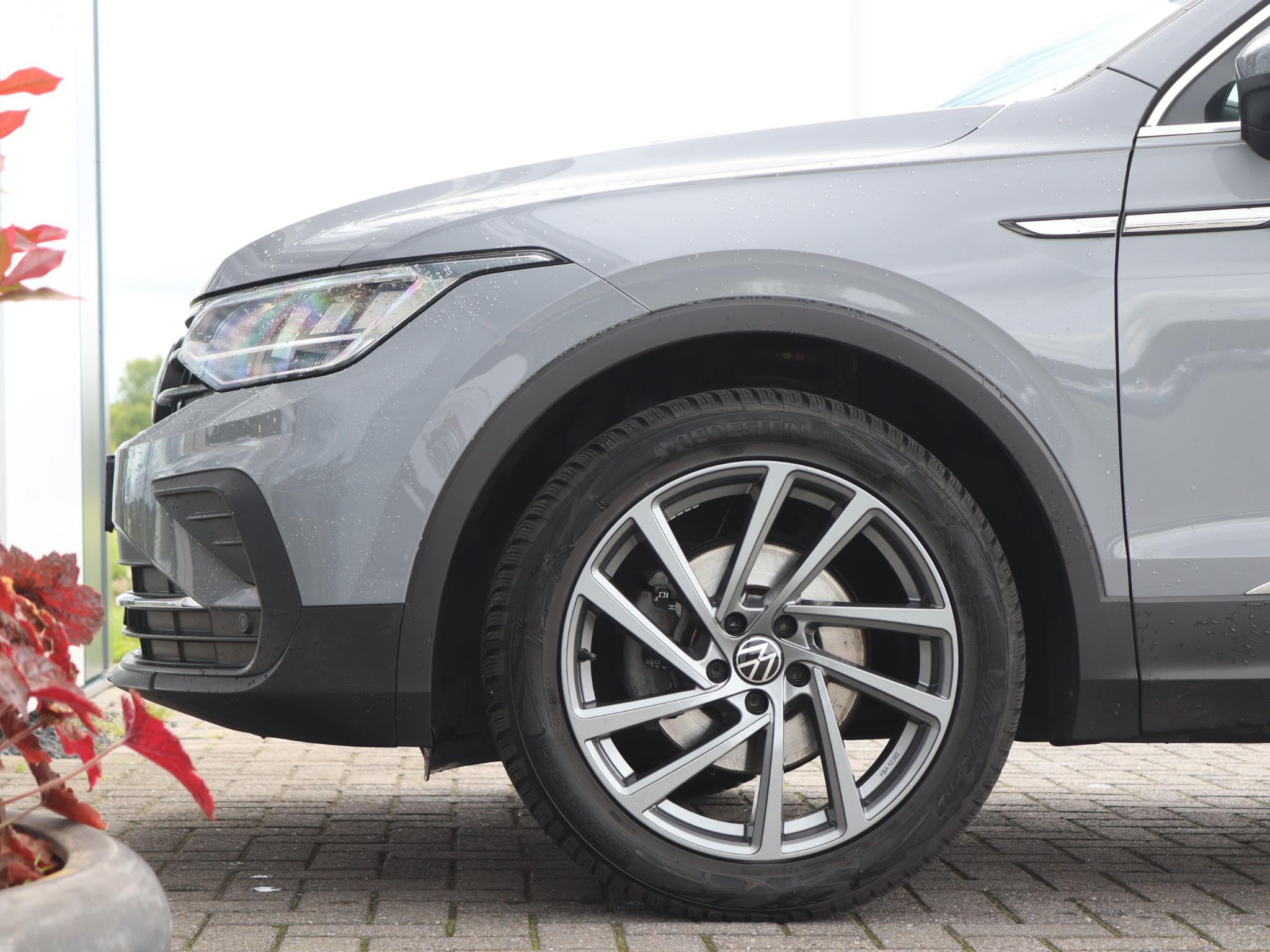 Volkswagen Tiguan 1.5 TSI 131 pk Life Business - Afbeelding 2