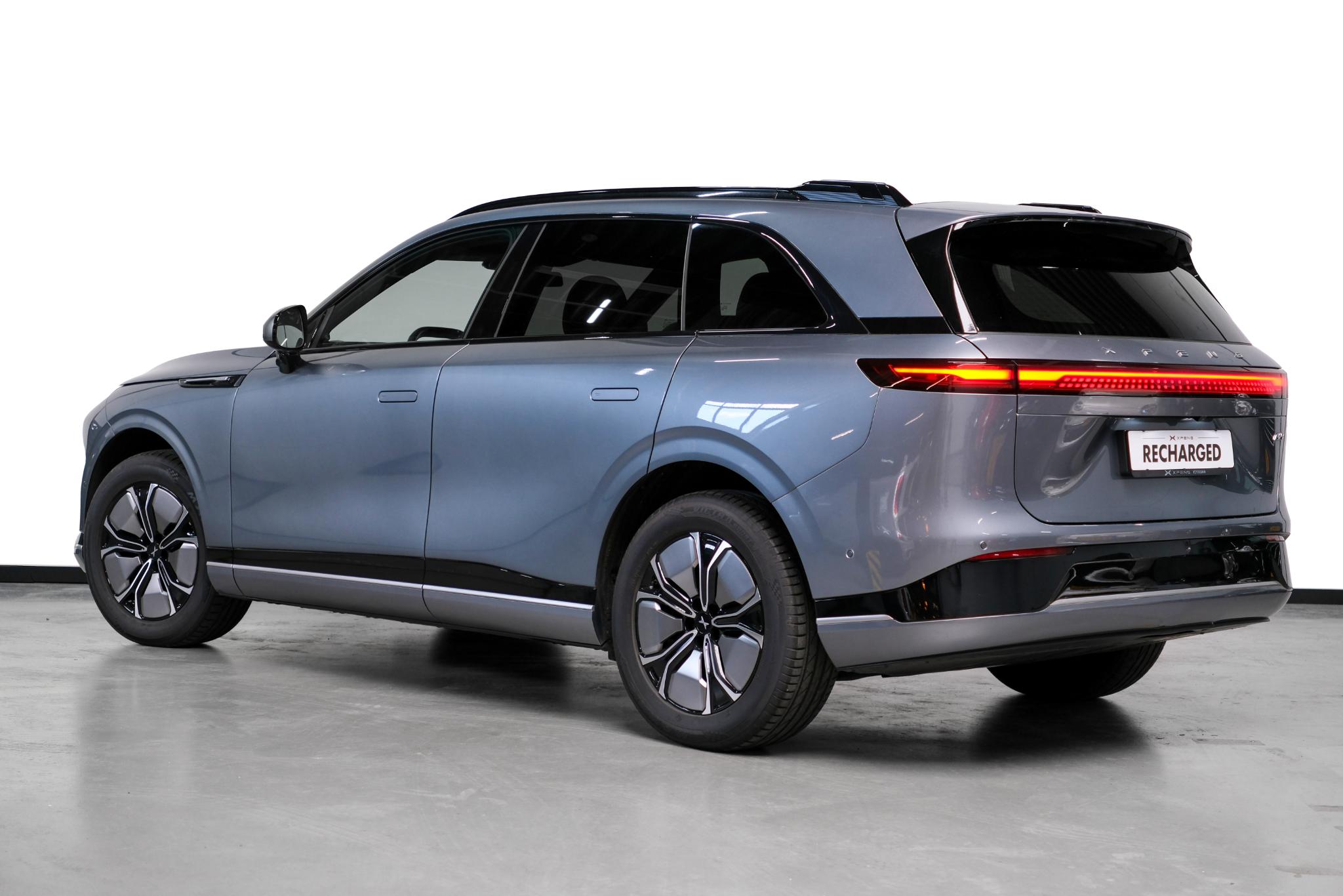 Xpeng G9