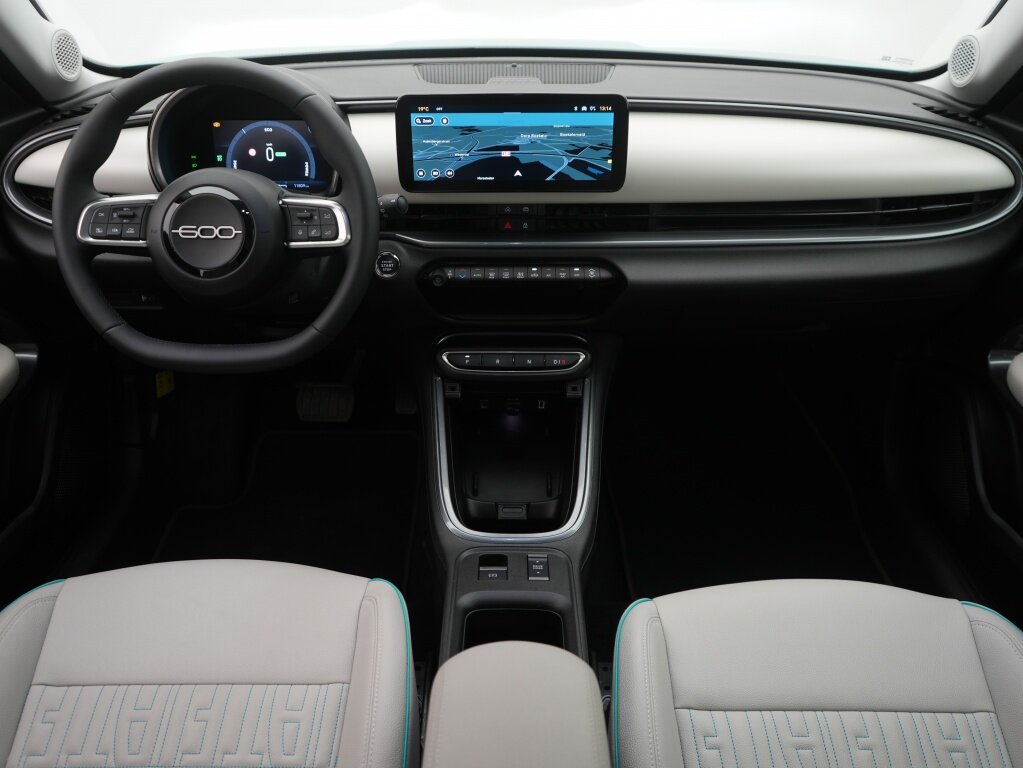 Fiat 600e La Prima 54 kWh | Leder | Massage | Private Lease 519,- p.m. | - Afbeelding 3