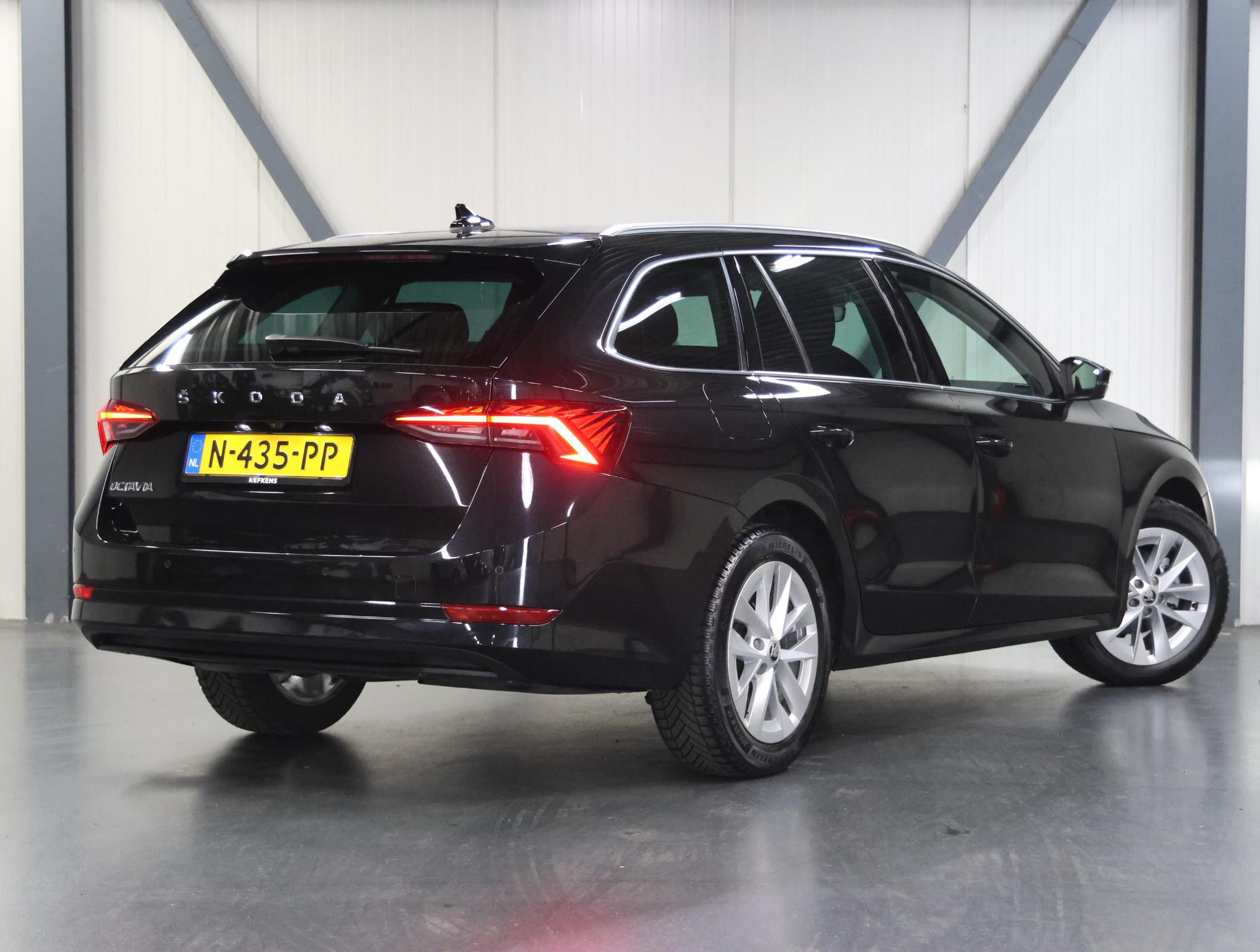 Škoda Octavia Combi 110PK Edition Plus - Afbeelding 3