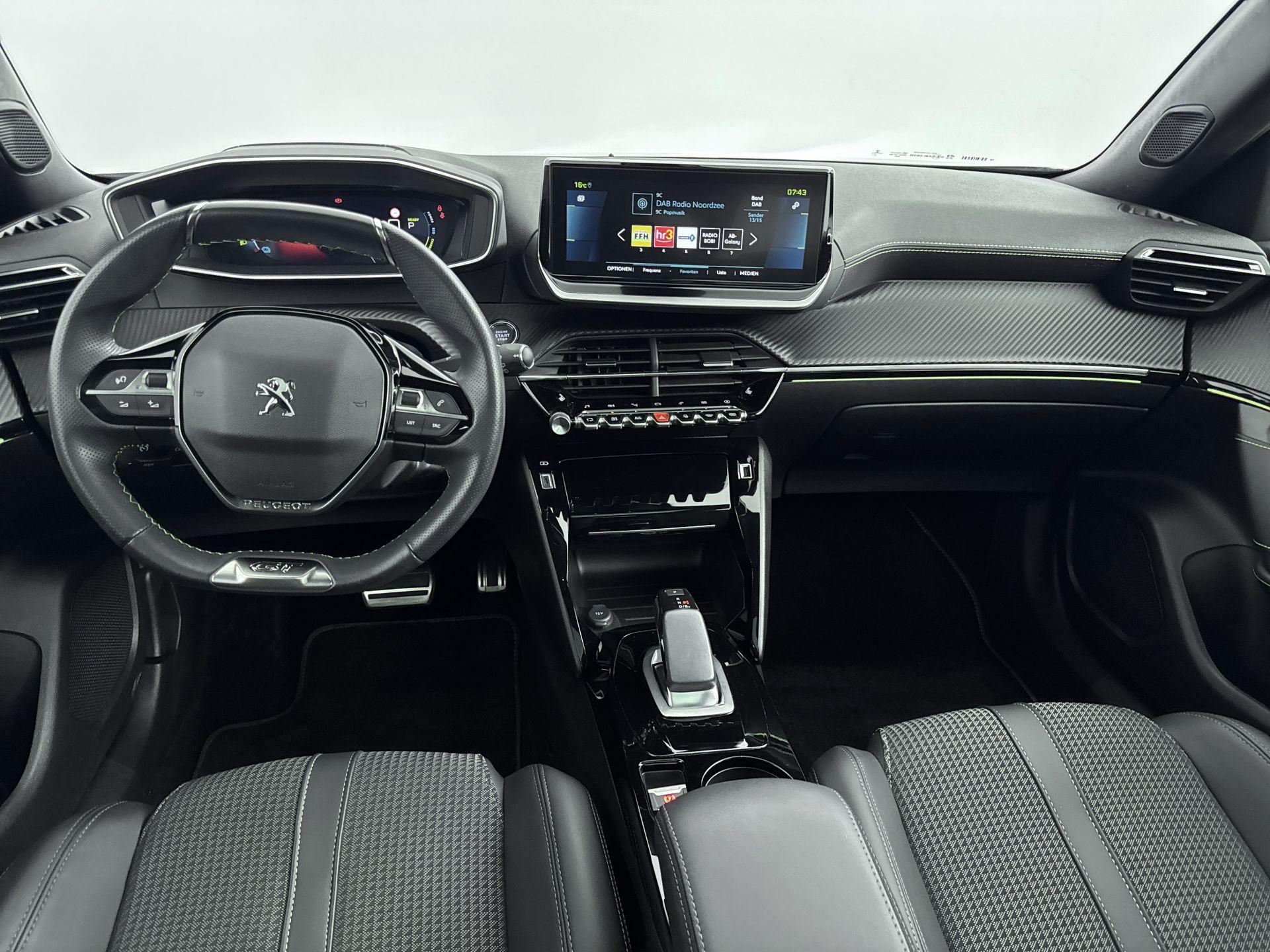 Peugeot e-2008