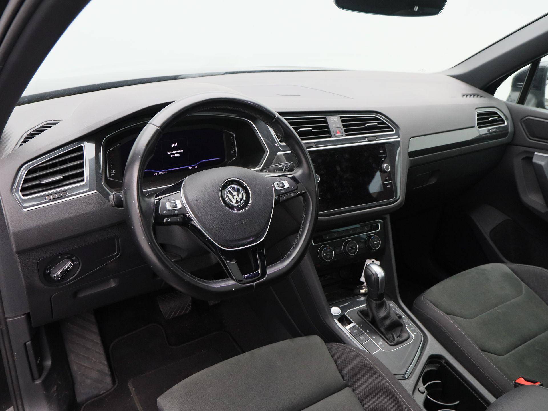 Volkswagen Tiguan 1.5 TSi 150 Pk Automaat R-Line - Afbeelding 3
