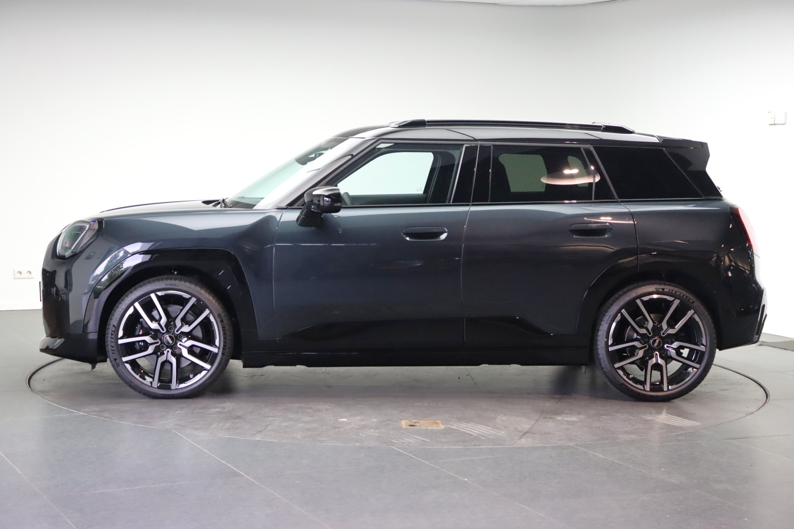 MINI Aceman SE