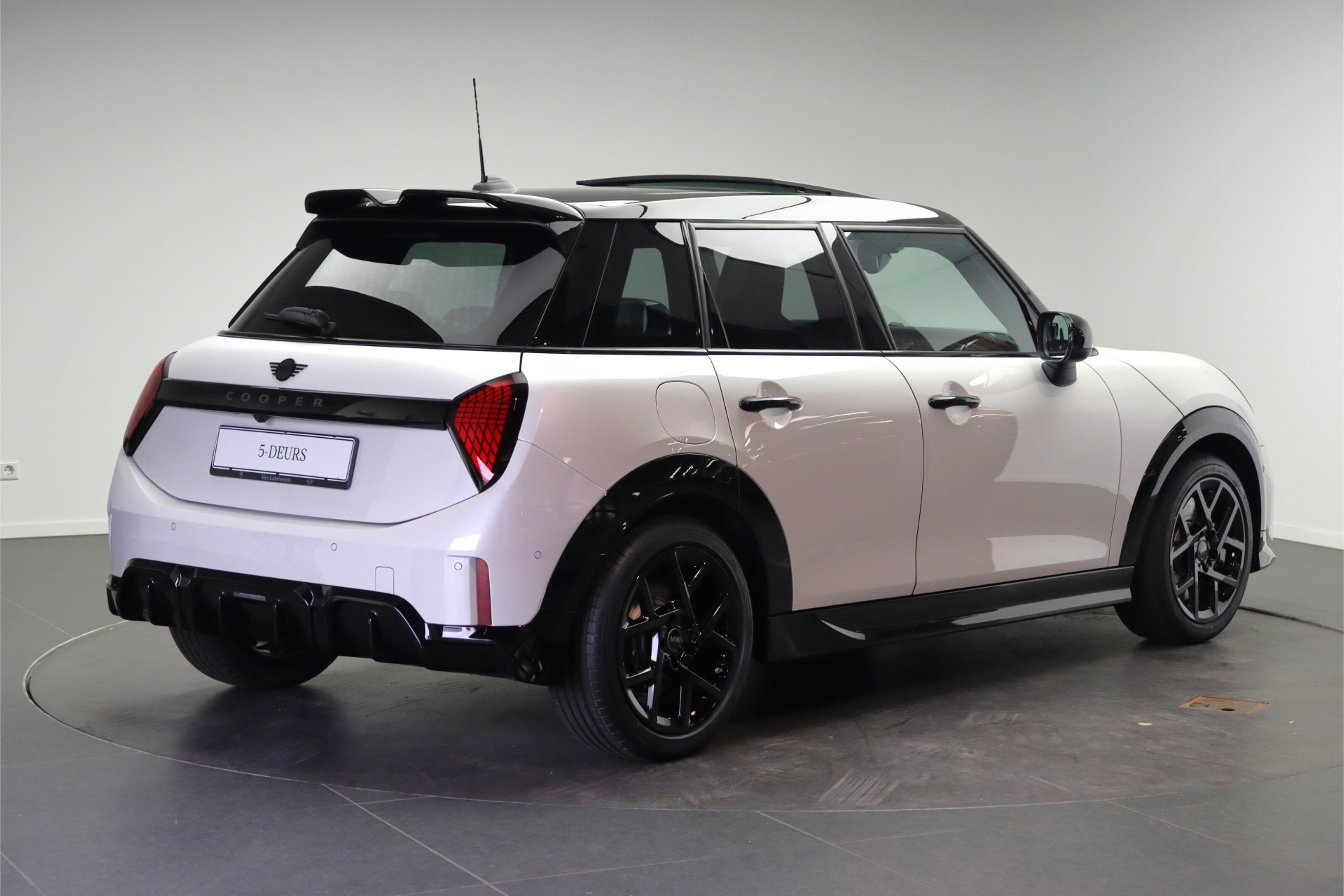 MINI 5-Deurs Hatchback Cooper C Automaat