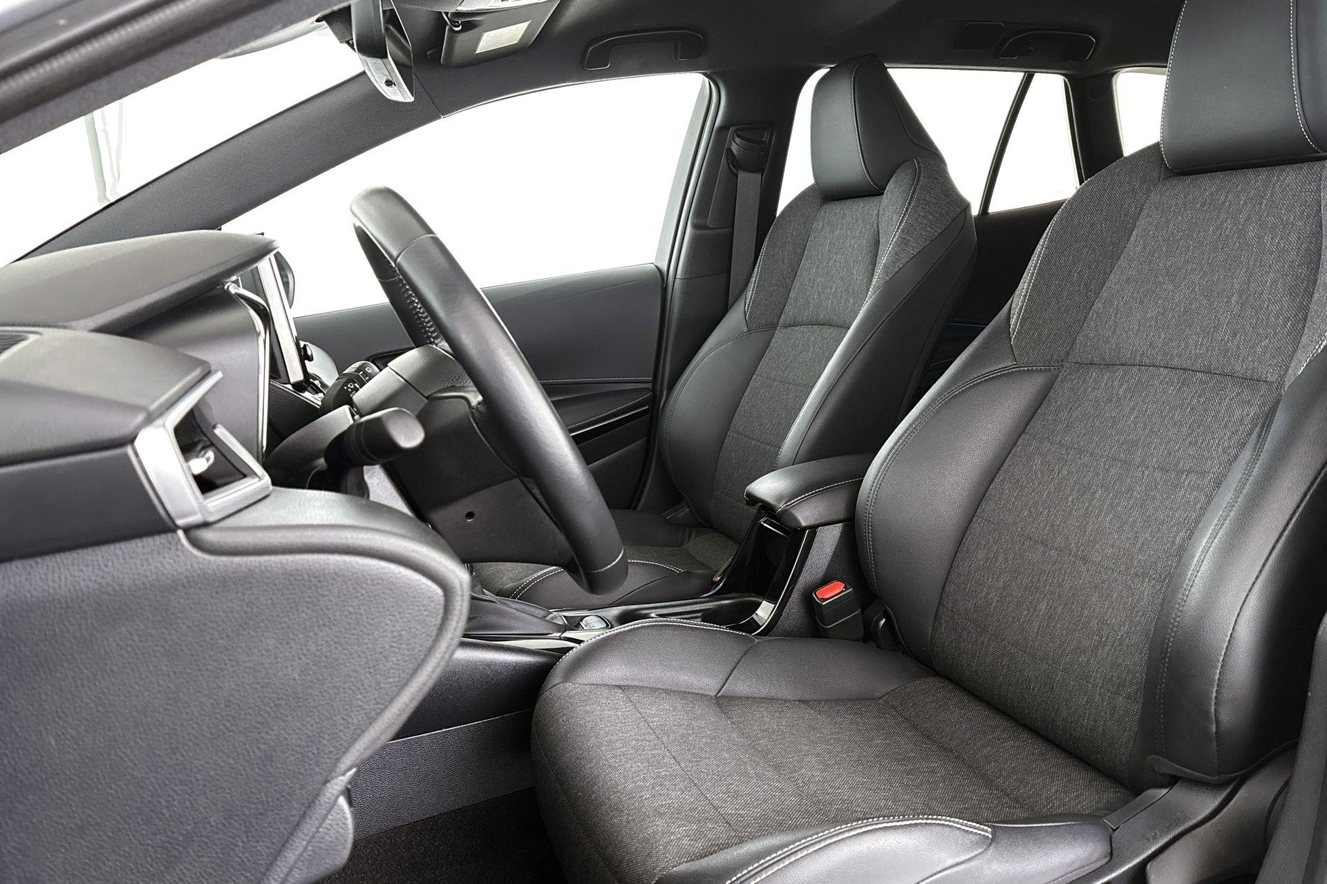 Toyota Corolla Touring Sports