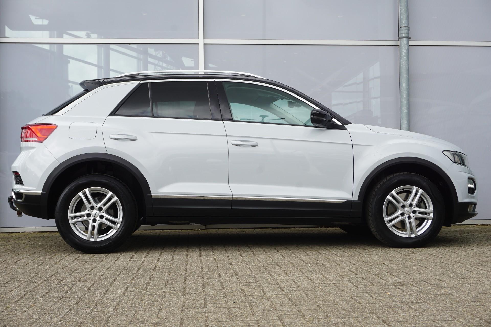 Volkswagen T-Roc 1.5 TSI 150pk DSG Style - Afbeelding 3