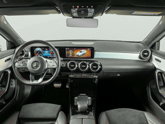 Mercedes-Benz A-Klasse Hatchback 250 e AMG Line - Afbeelding 3