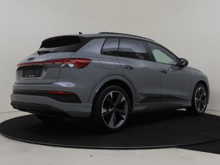 Audi Q4 e-tron 45 quattro S edition Competition - Afbeelding 2