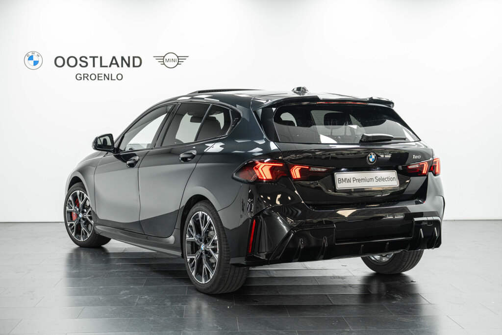 BMW 1 Serie 12