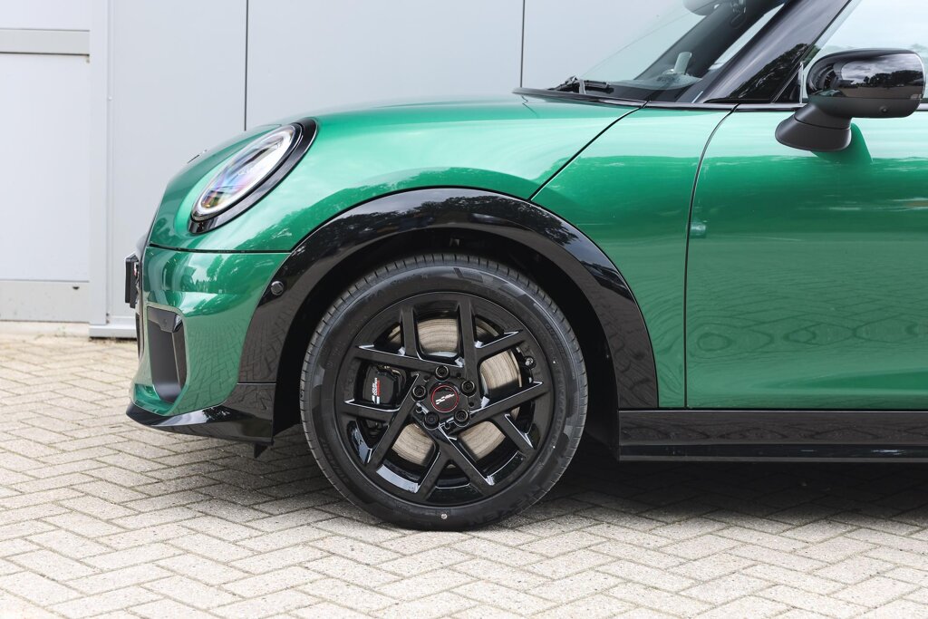 MINI 3-Deurs 4