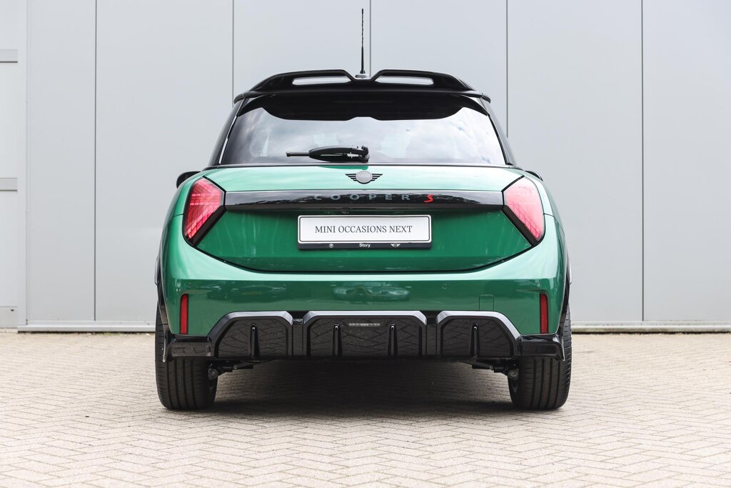 MINI 3-Deurs 6
