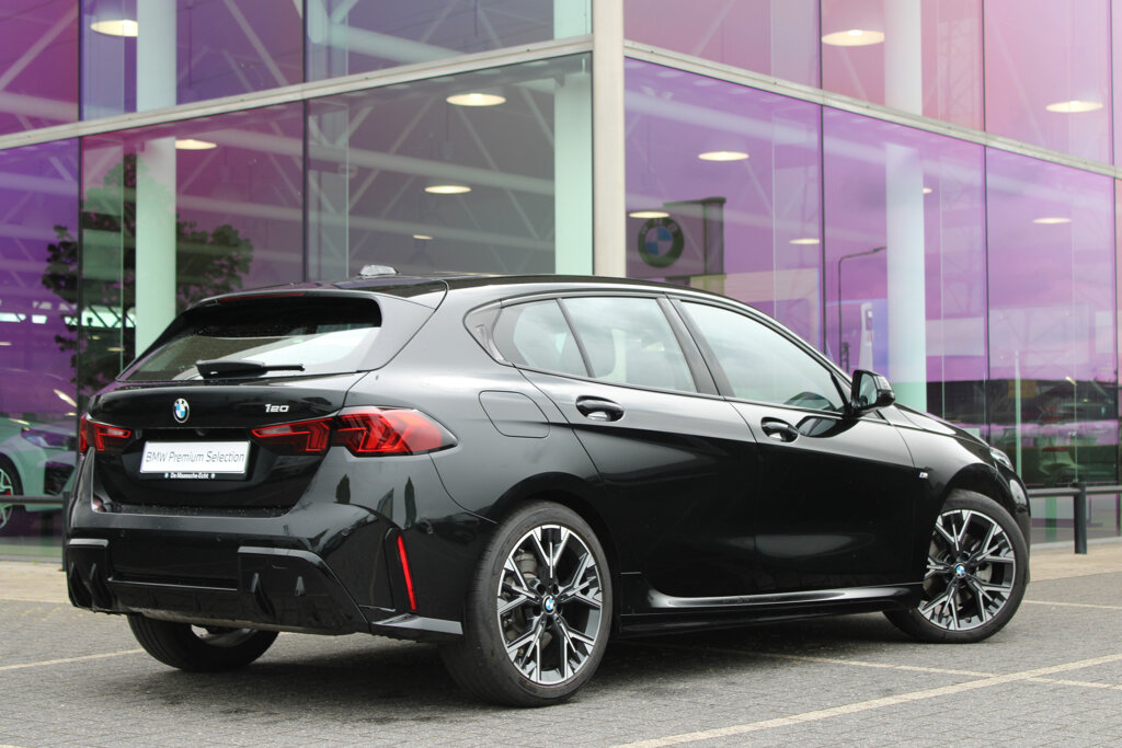 BMW 1 Serie 13