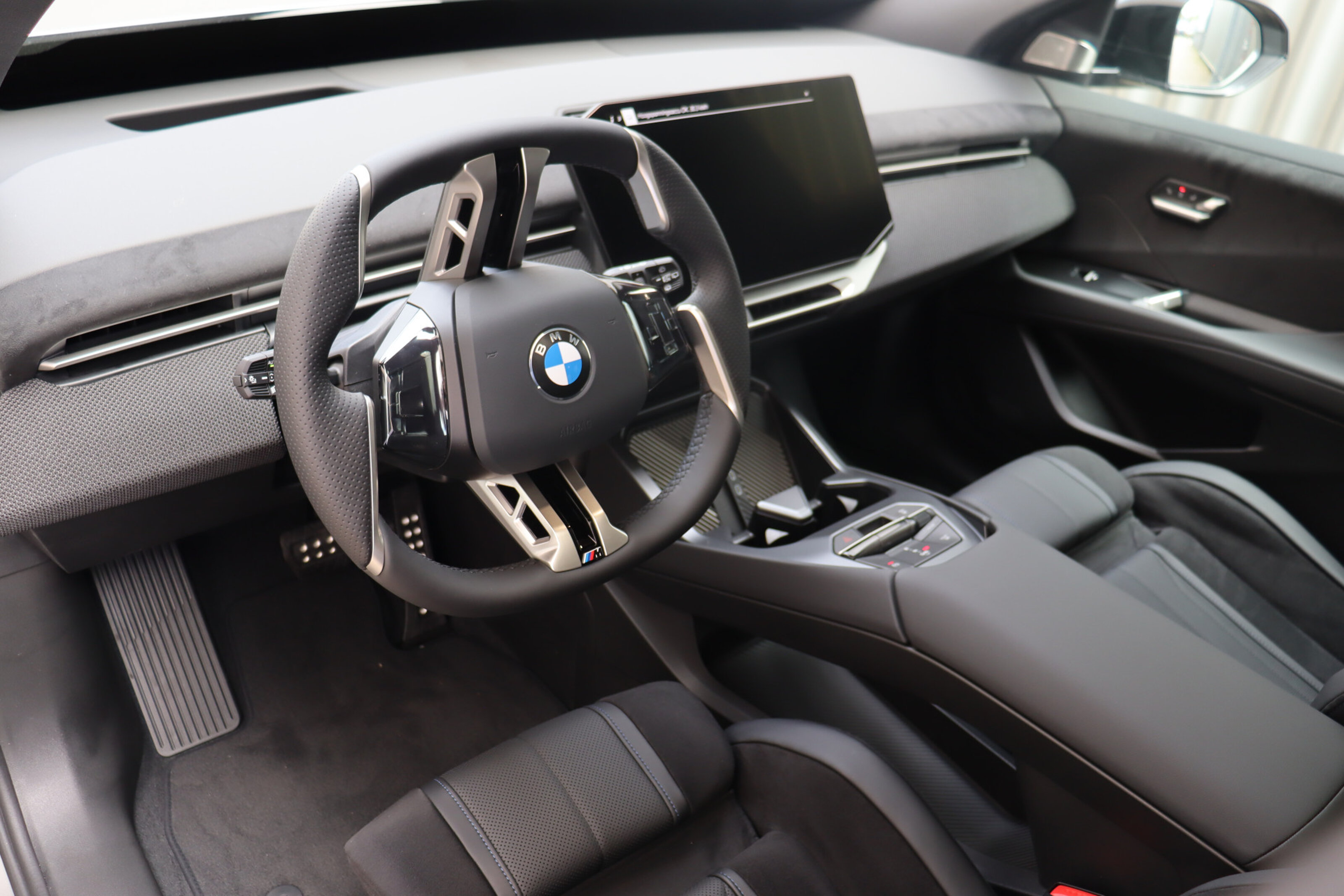 BMW iX3 9