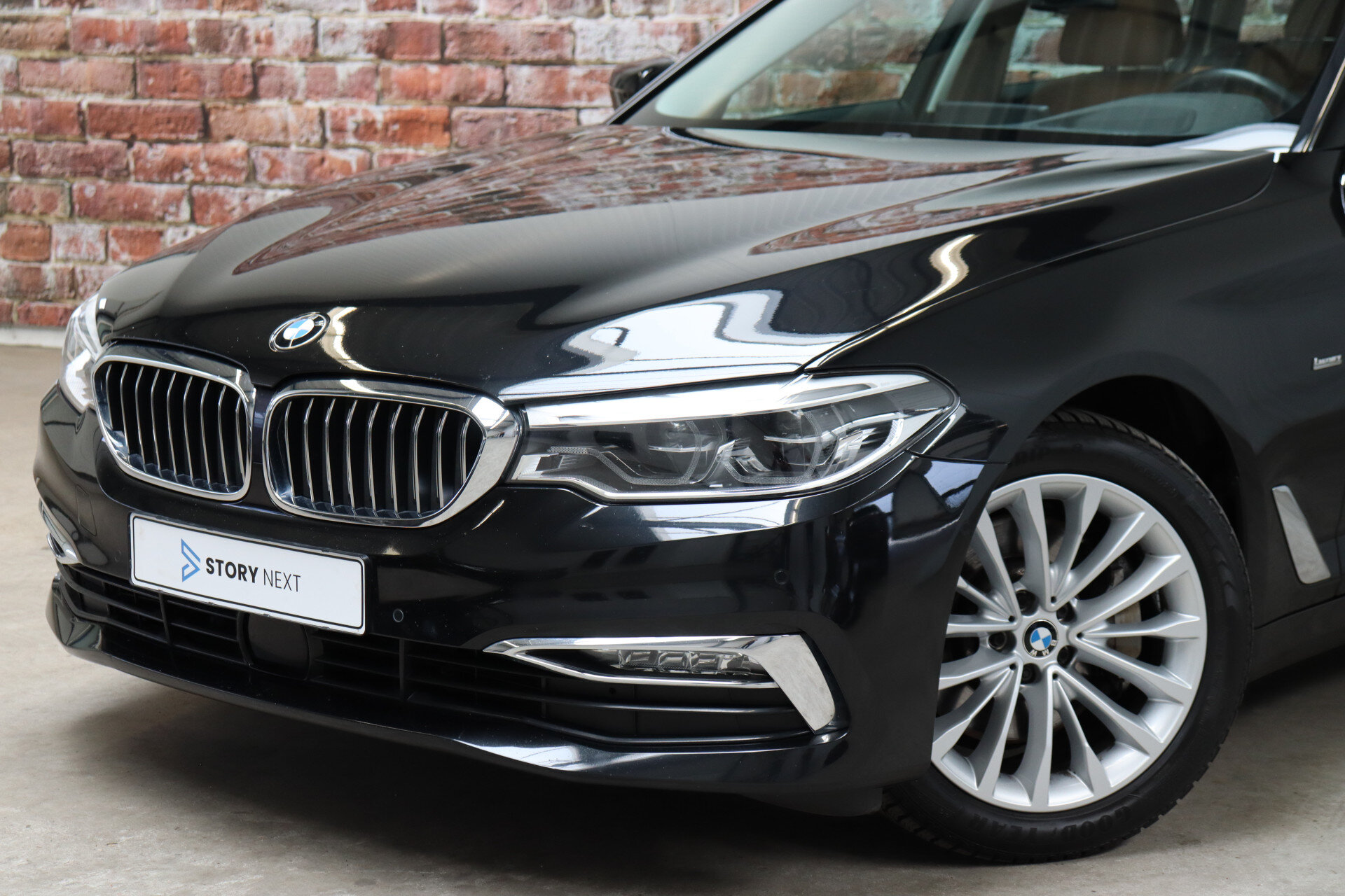 BMW 5 Serie Touring 530i High Executive Luxury Line Automaat - Afbeelding 2