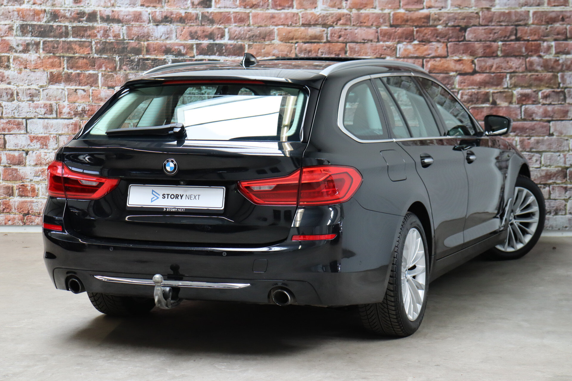 BMW 5 Serie Touring 530i High Executive Luxury Line Automaat - Afbeelding 4