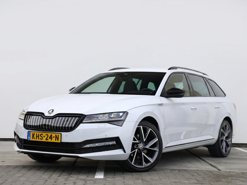 Škoda Superb Combi 1.4 TSI iV Sportline Business