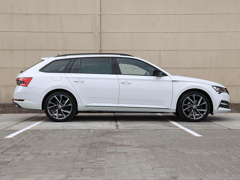 Škoda Superb Combi 1.4 TSI iV Sportline Business - Afbeelding 2