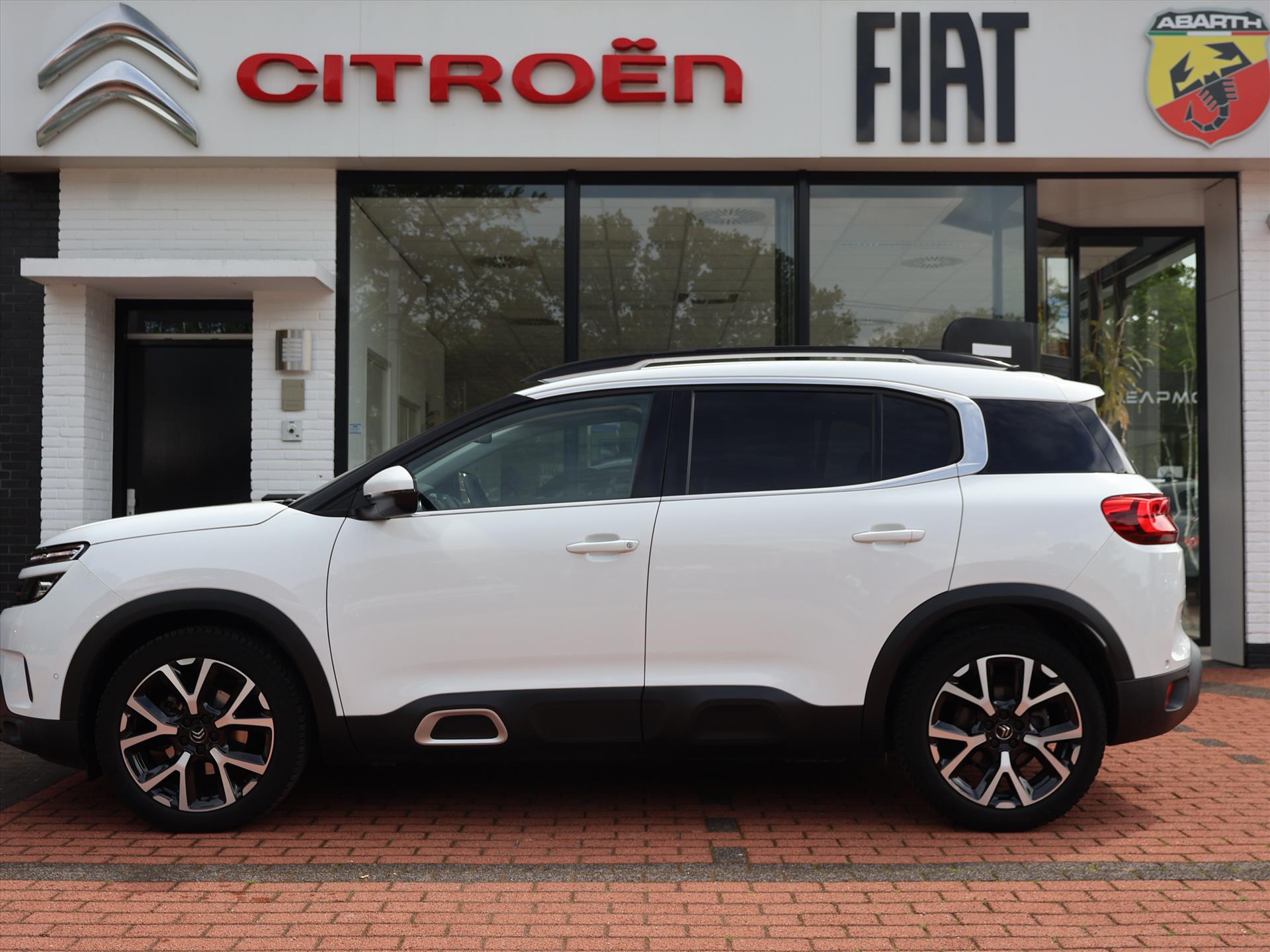 Citroën C5 Aircross PureTech 180PK S&S EAT8 aut. Business Plus, Rijklaarprijs | Trekhaak | 19 inch wielen | Elektrische kofferklep | Full LED - Afbeelding 2