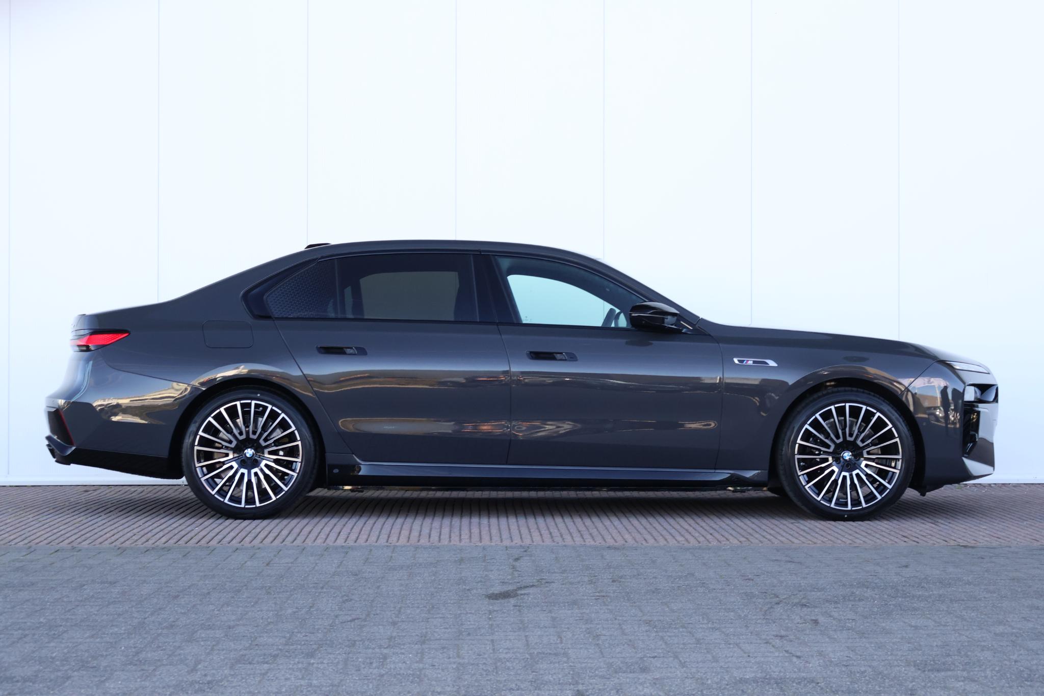 BMW 7 serie M760e xDrive - Afbeelding 5