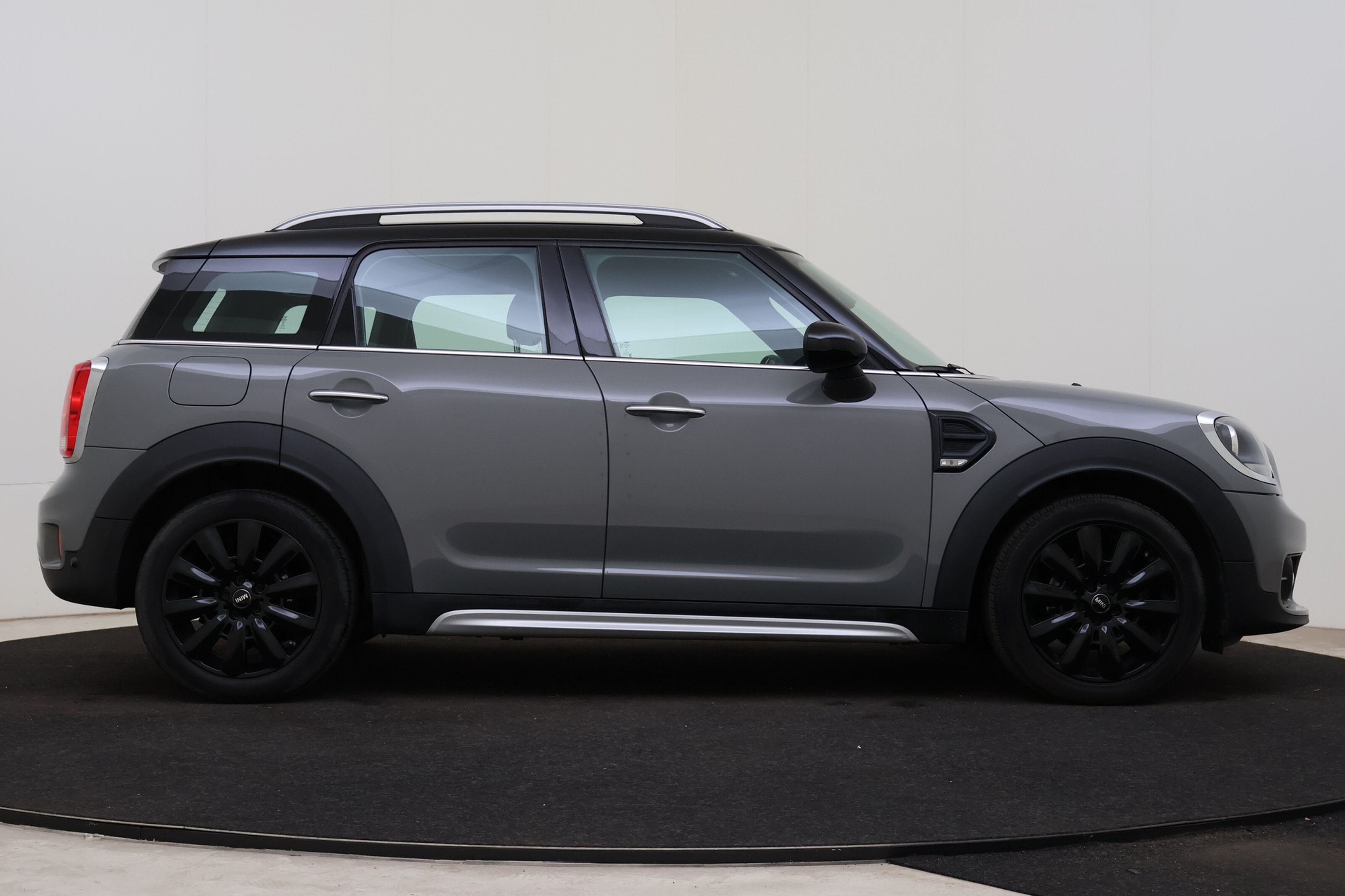 MINI Countryman 7