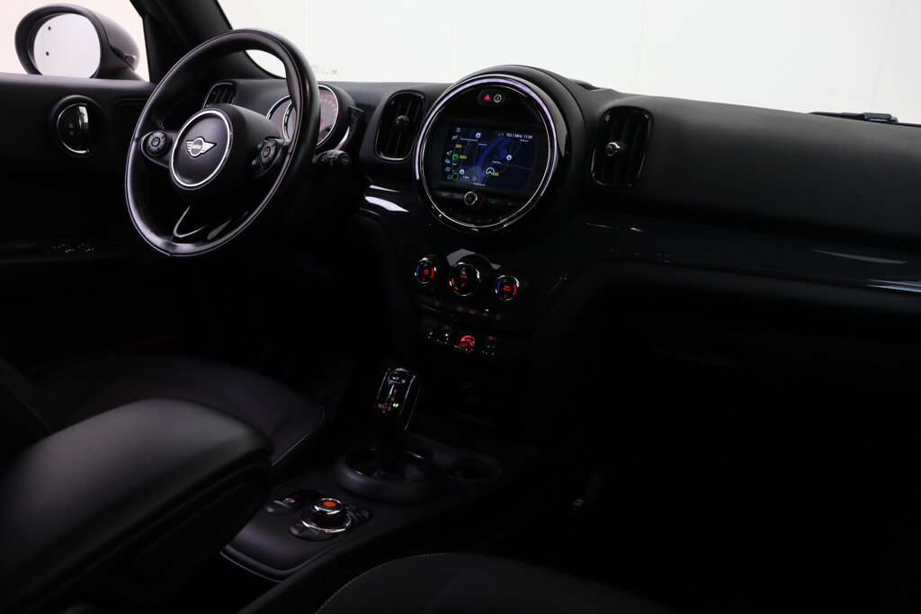 MINI Countryman 16