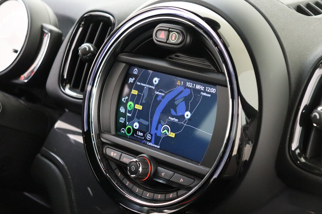 MINI Countryman 18